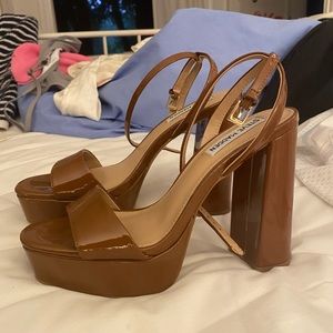 Brown Steve Madden heels